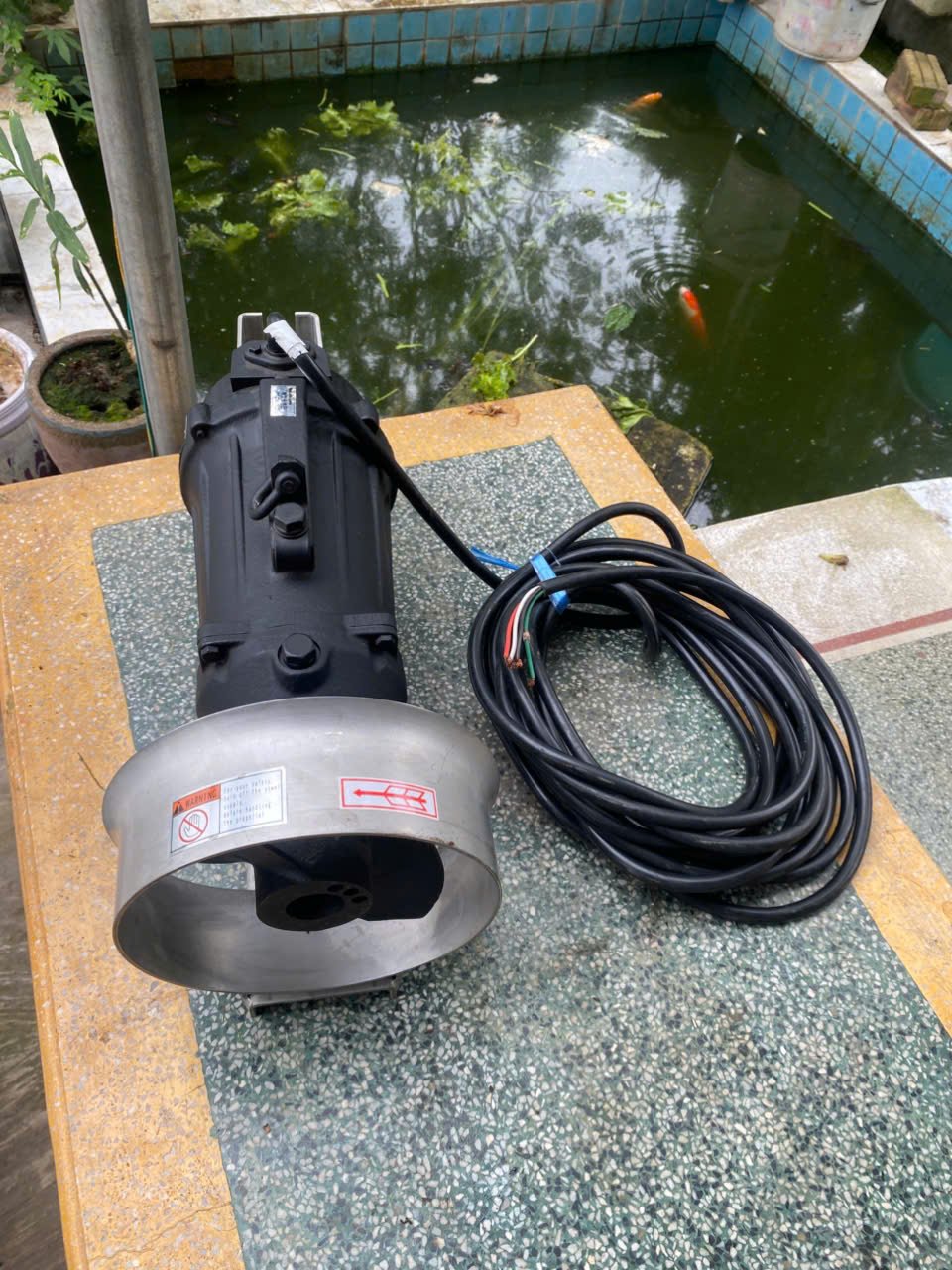 Máy khuấy chìm ShinMaywa SM400